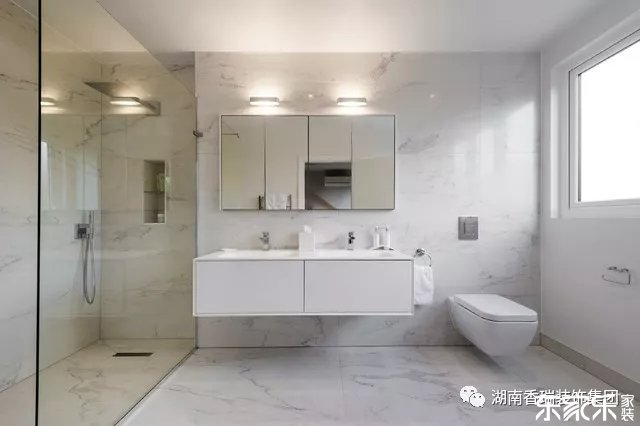 时尚现代的浴室怎么装
